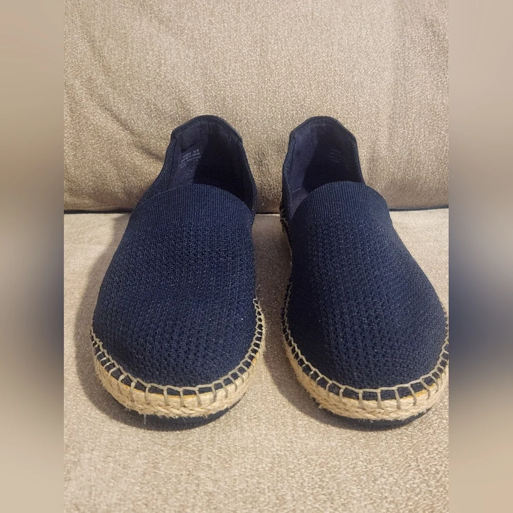 COLE HAAN Women's Navy Blue Espadrille Without Laces Flats Size 10B